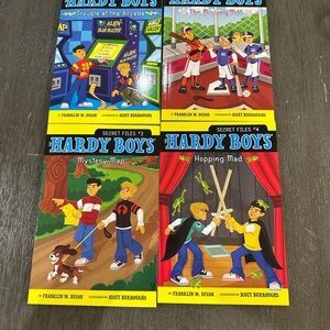 New The Hardy Boys Secret Files Set Of 4 Young Kids Books Mysteries Cases